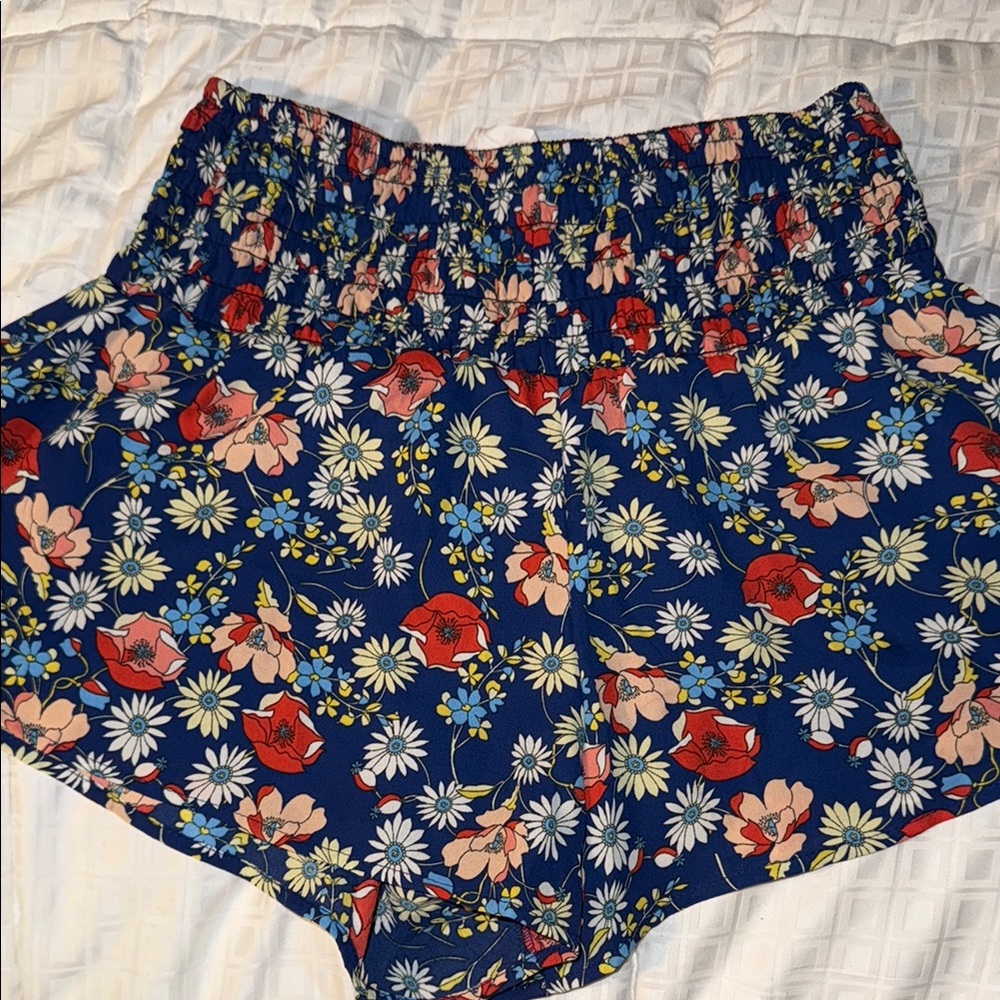 Sienna Sky High Waist Blue and Red Floral Shorts